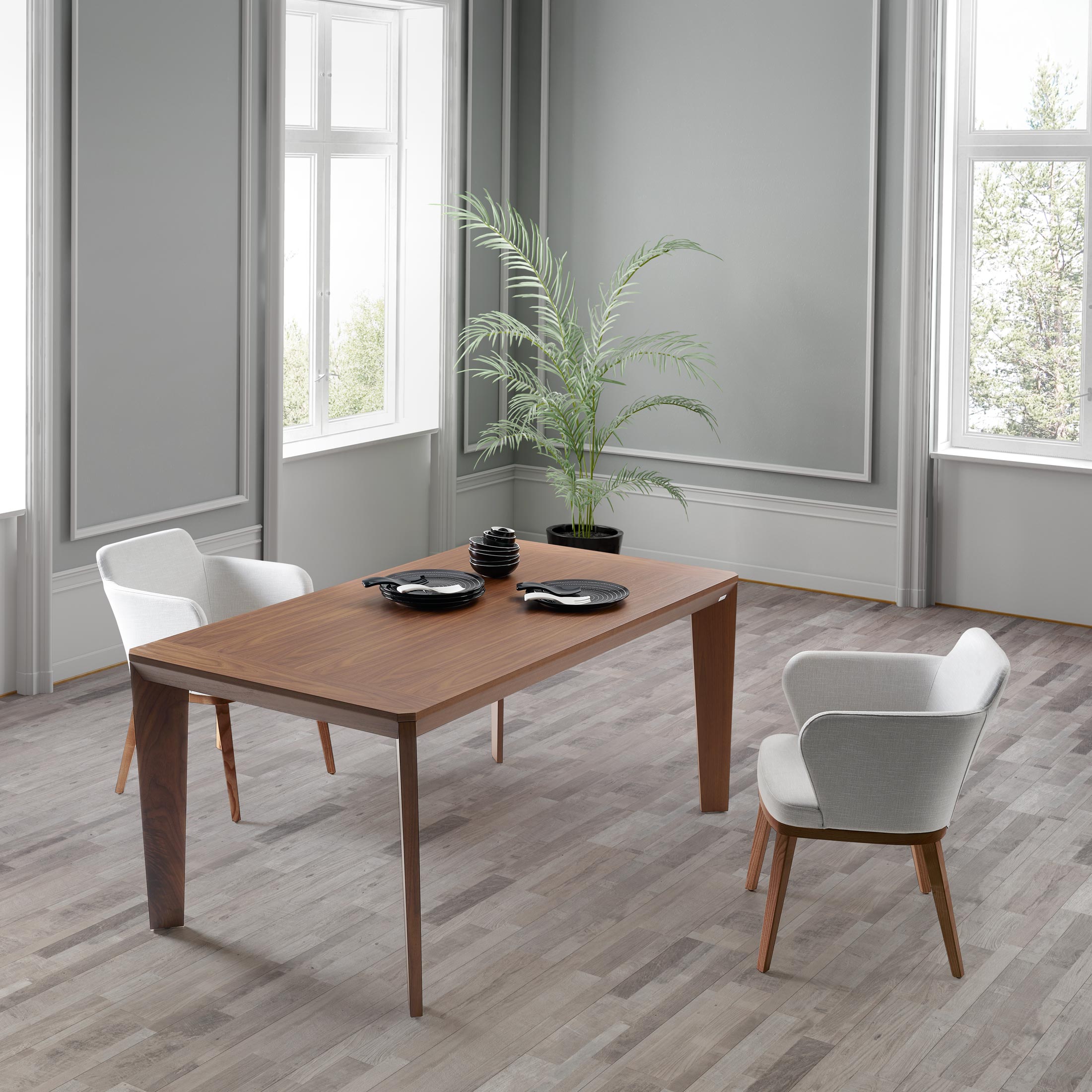 DOOS. Chaise Evia MF. Table Stela.