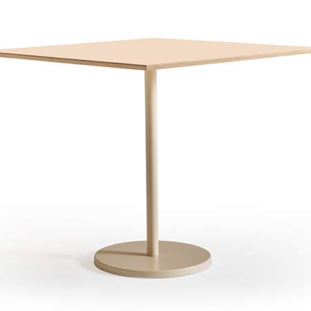 pluma 80x80 mesa DOOS